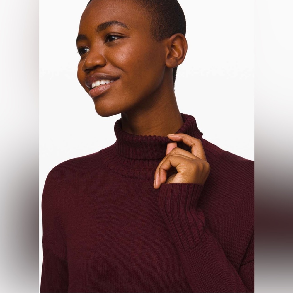 Lululemon Softer Still Dress in colour Garnet - Picture 2 of 10
